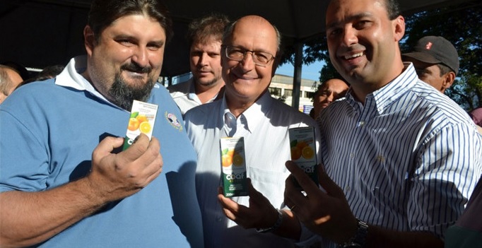 O jeito tucanalha de roubar merenda