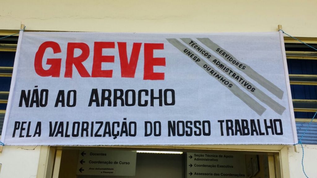 faixa_greve_3