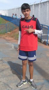 leo_mello_atletismo_campeao_75m_salto_distancia_revezamento