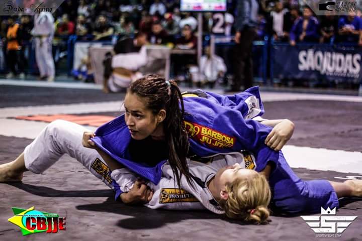 Atleta santa-cruzense disputa Campeonato Mundial de Jiu- Jitsu neste sábado, 16, em SP