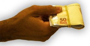 abuso_economico