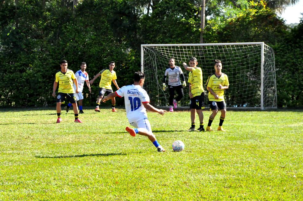 Campeonato dos Comerciários define os quatro semifinalistas