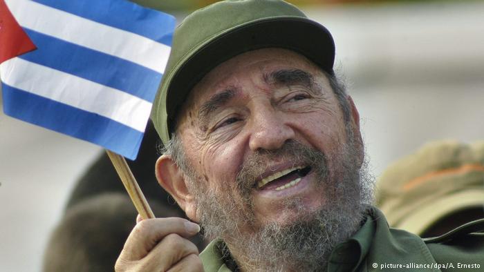 Fidel Castro, ex-presidente de Cuba, morre aos 90 anos