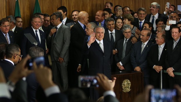 Os donos do Poder