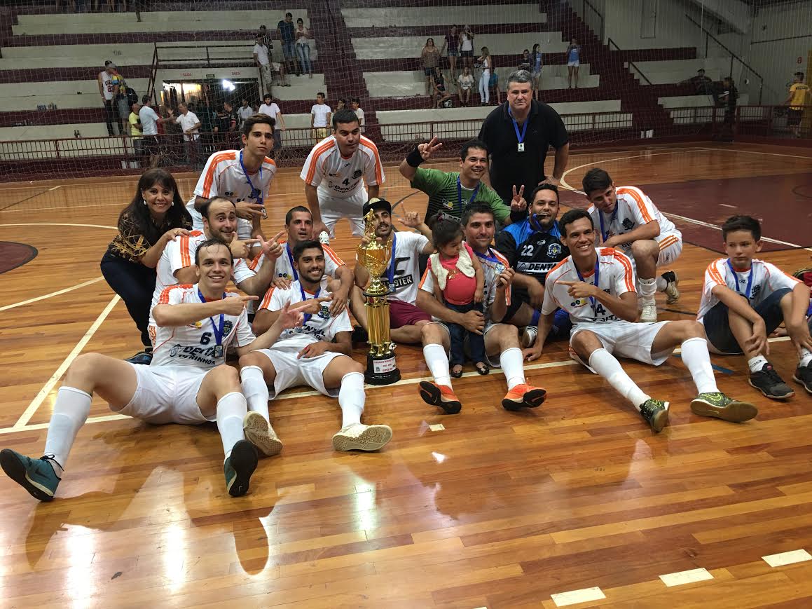 Dental Ourinhos bate Ciclo Machado e é campeão