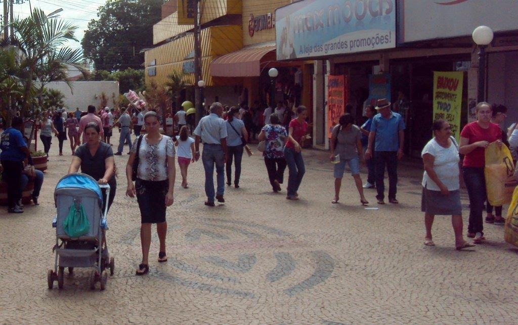 Lojas anunciam descontos de 80% durante a Liquida Ourinhos
