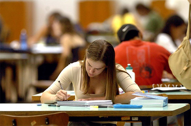 Fies abre inscrição para preencher 150 mil vagas até a próxima sexta, 10