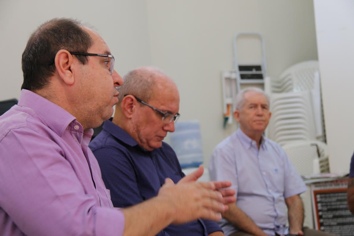 Deputado Valmir Prascidelli visita Ourinhos e cidades da região, ouve pleitos e recebe homenagem