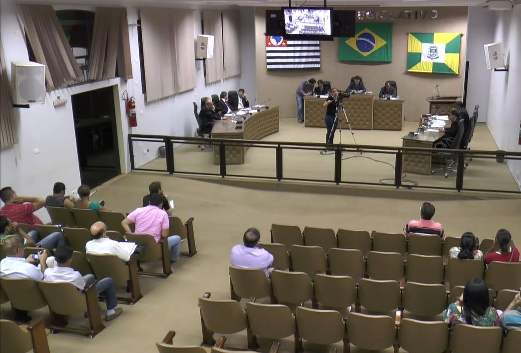 Pedido de abertura de CPI sobre a falta de água na cidade é apresentado na Câmara dos Vereadores de Ourinhos