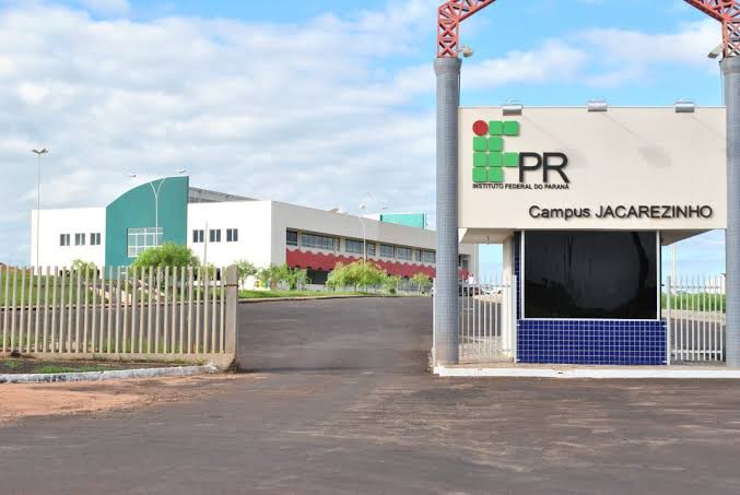 MP notifica Diretor do IFPR após postagem crítica a Bolsonaro em rede social