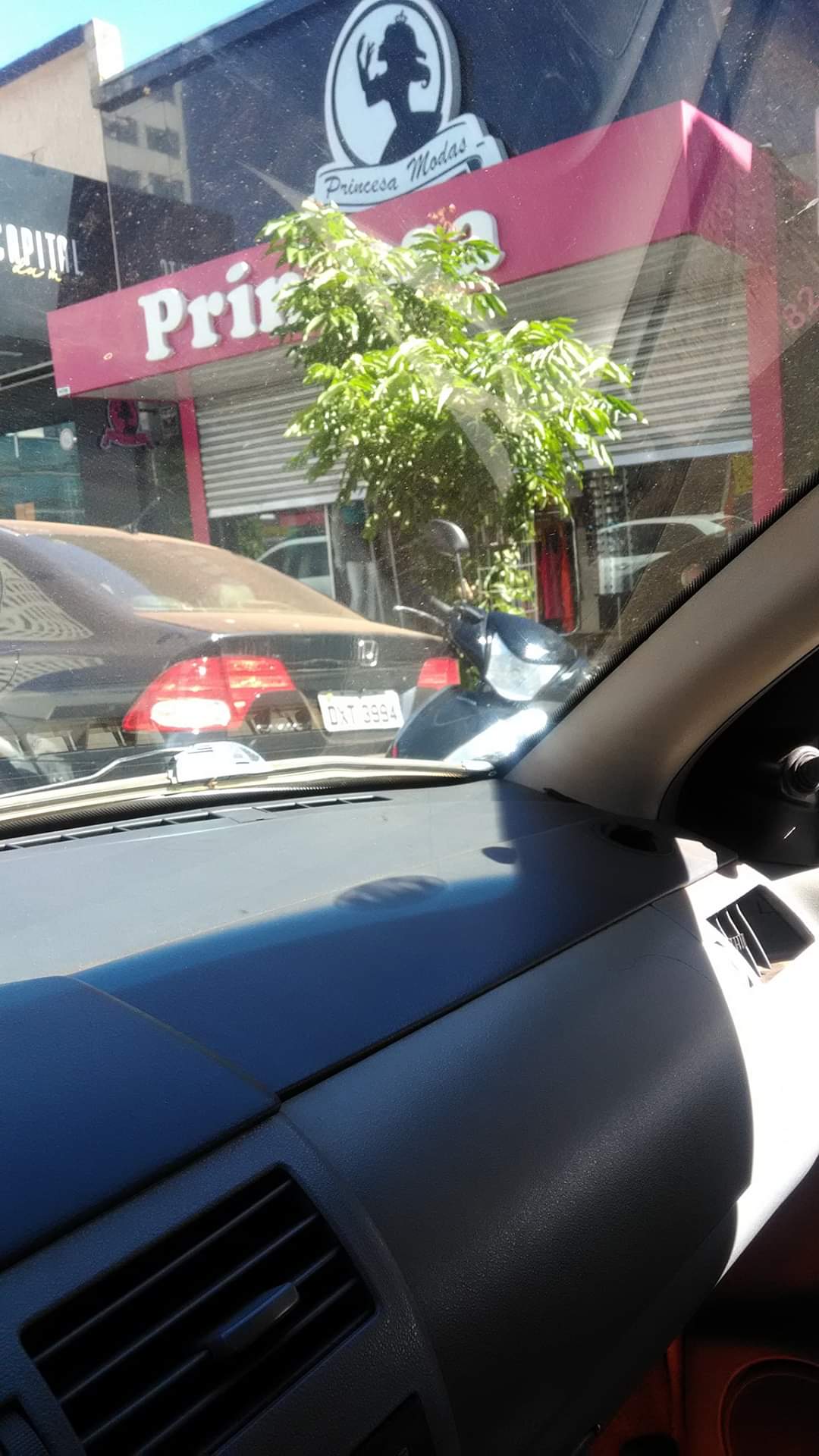 Dia das Mães cria onda de comércio aberto “à meia porta “