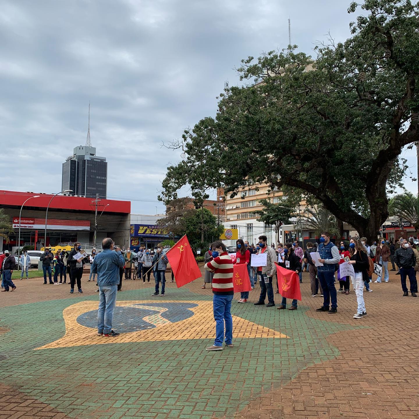 Ato 19J mostra insatisfação de ourinhenses com o Governo Federal