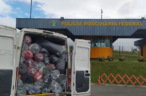 PRF prende empresário comprando carga roubada