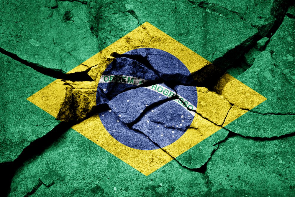 A DEMOCRACIA SOB ATAQUE EXIGE AÇÕES DE CORAGEM: ESTADO DE DEFESA JÁ